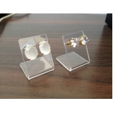 expositor em acrílico para joias Manaus