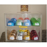 expositores acrílico para bombons preço Brasília