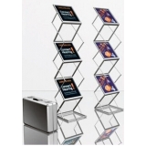 quanto custa display de chão para folhetos Porto Alegre